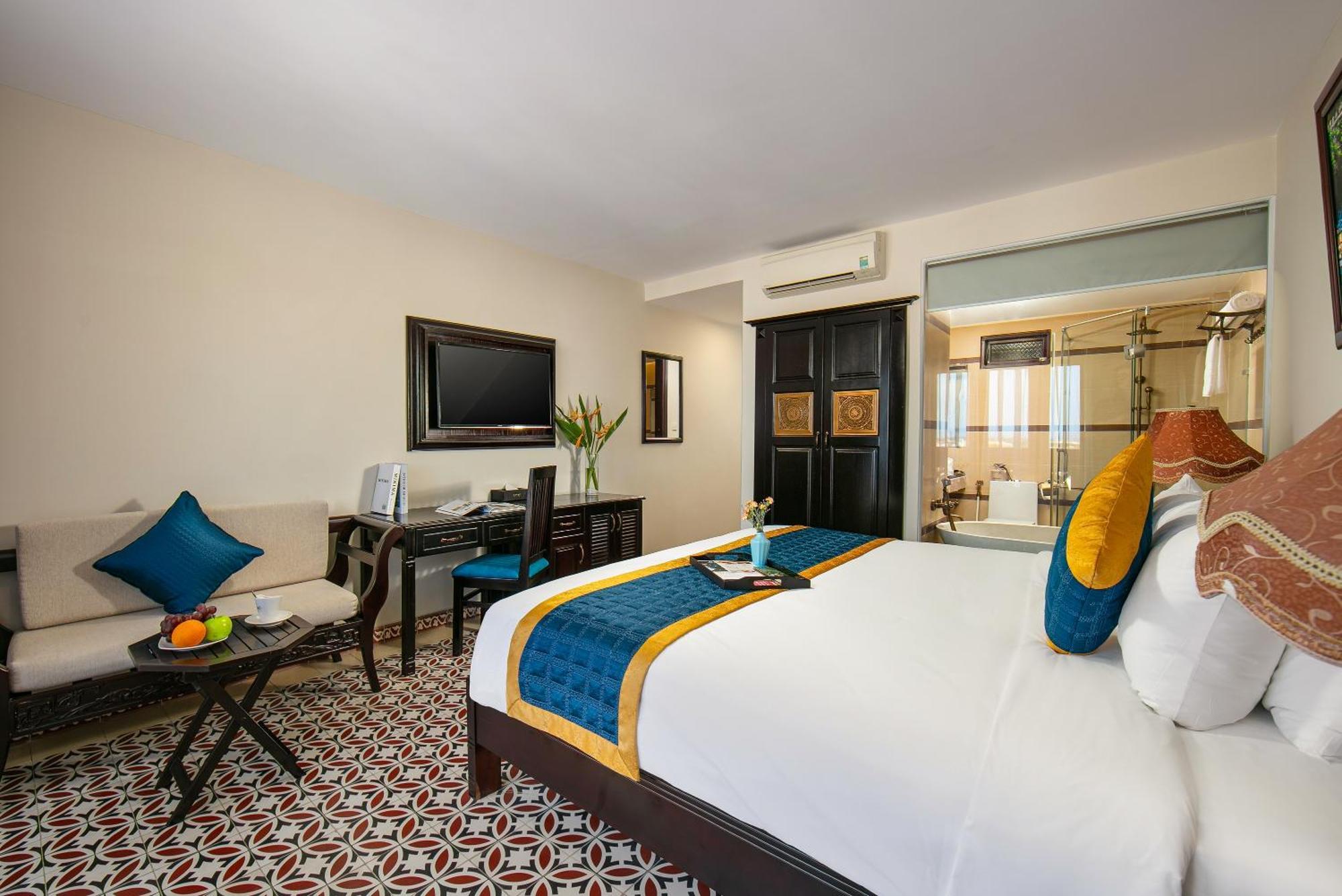 La Charm Hoi An Hotel & Spa Экстерьер фото